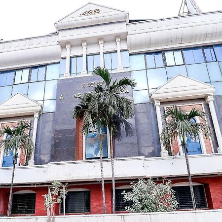 Hotel O The Royal International Hotel Bangalore Buitenkant foto