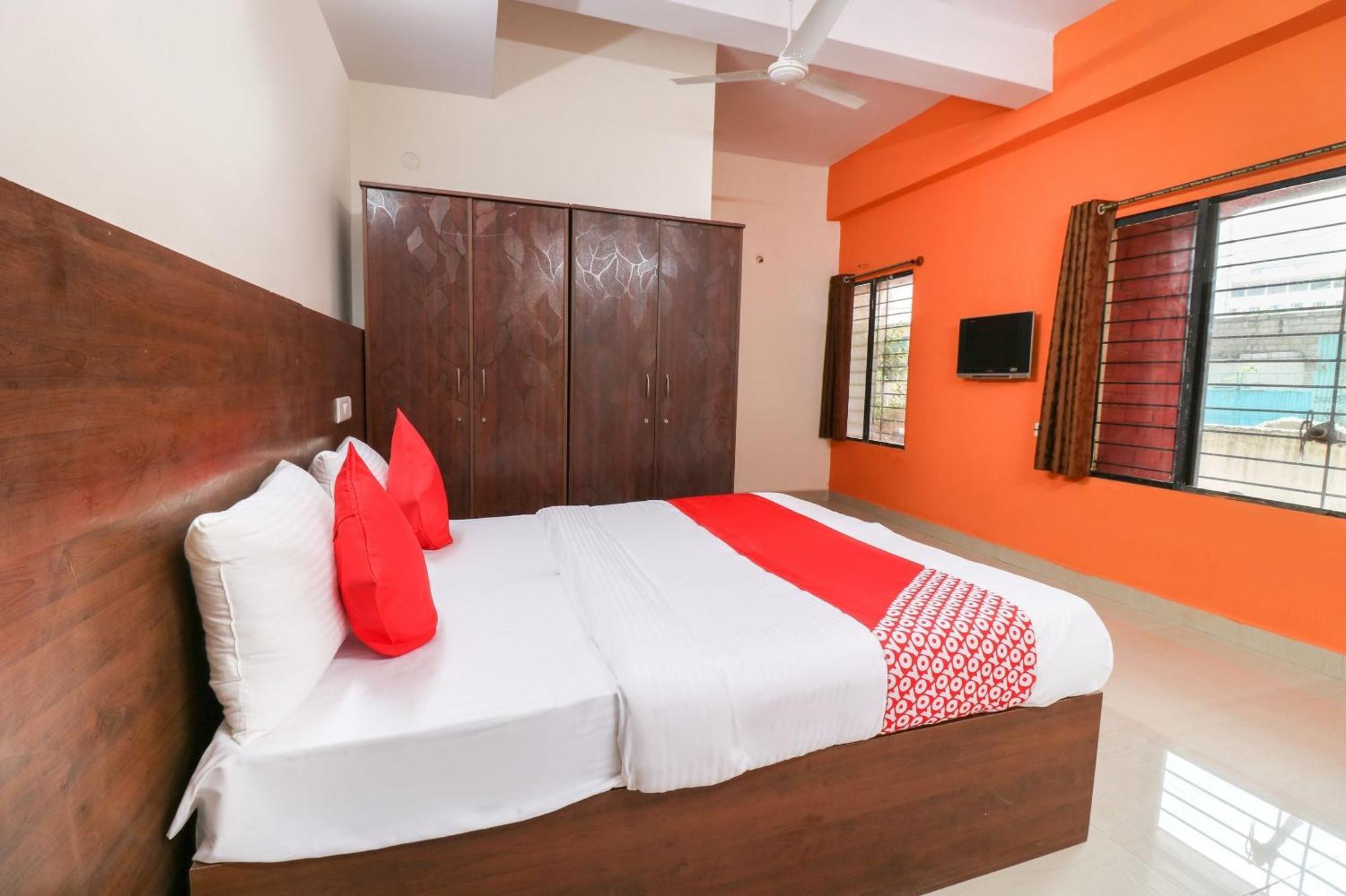 Hotel O The Royal International Hotel Bangalore Buitenkant foto