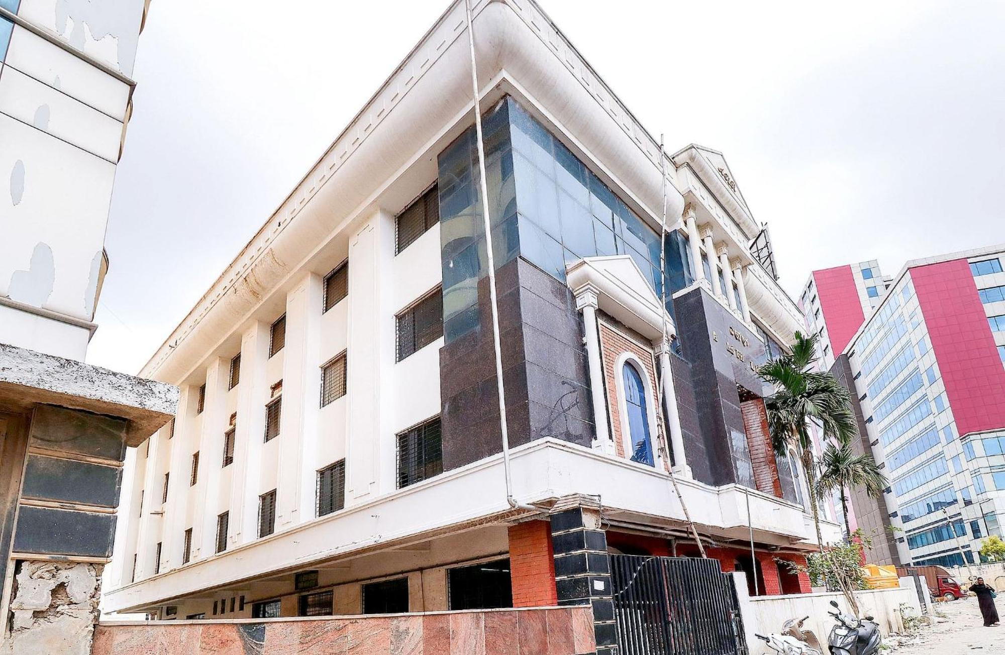 Hotel O The Royal International Hotel Bangalore Buitenkant foto