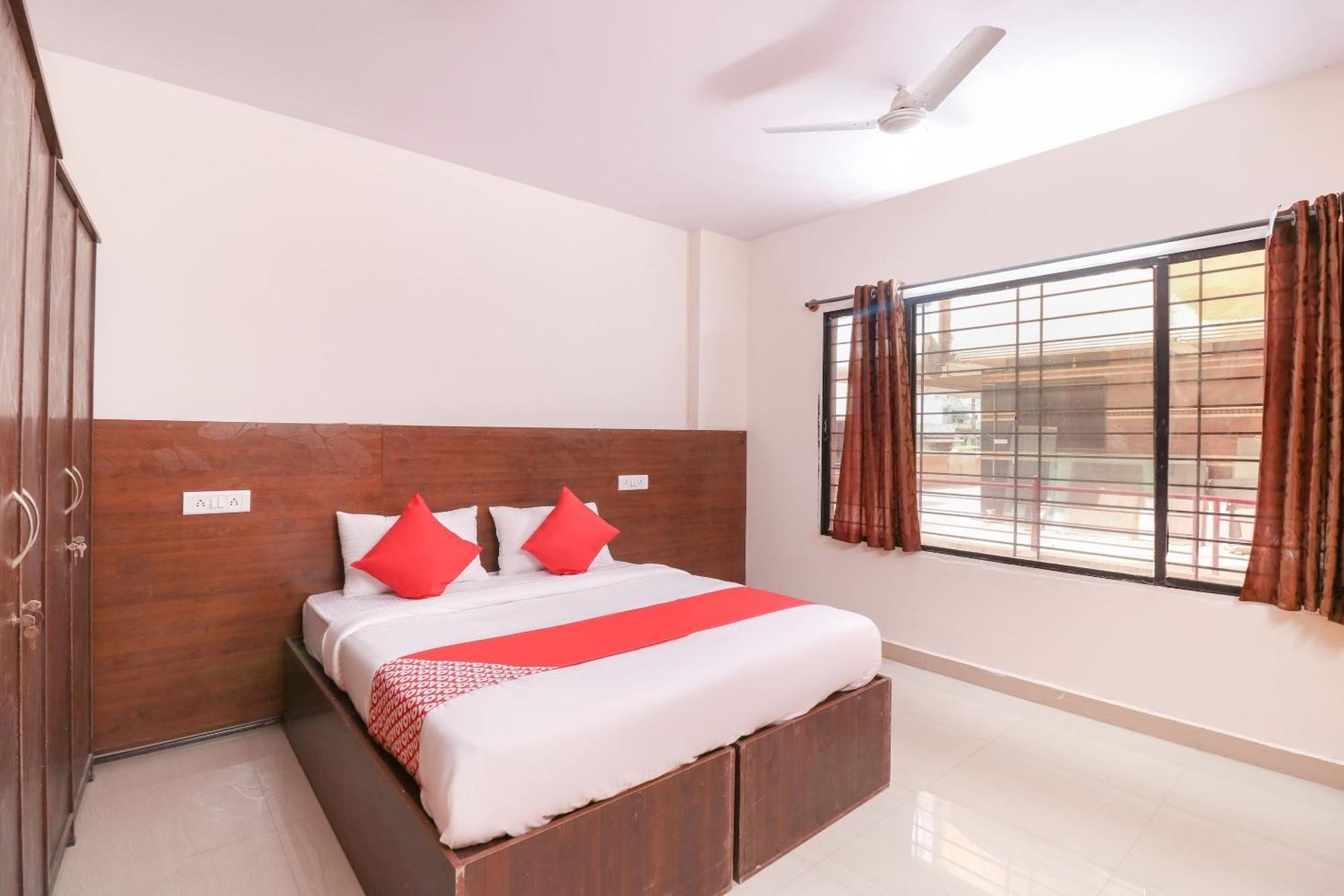 Hotel O The Royal International Hotel Bangalore Buitenkant foto